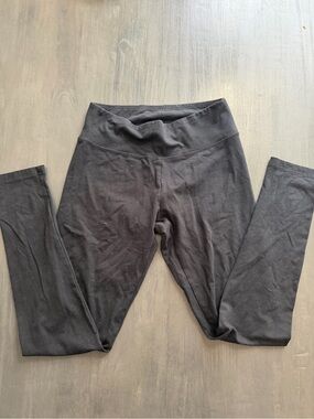 OFFLINE by Aerie Black OG Leggings Size M